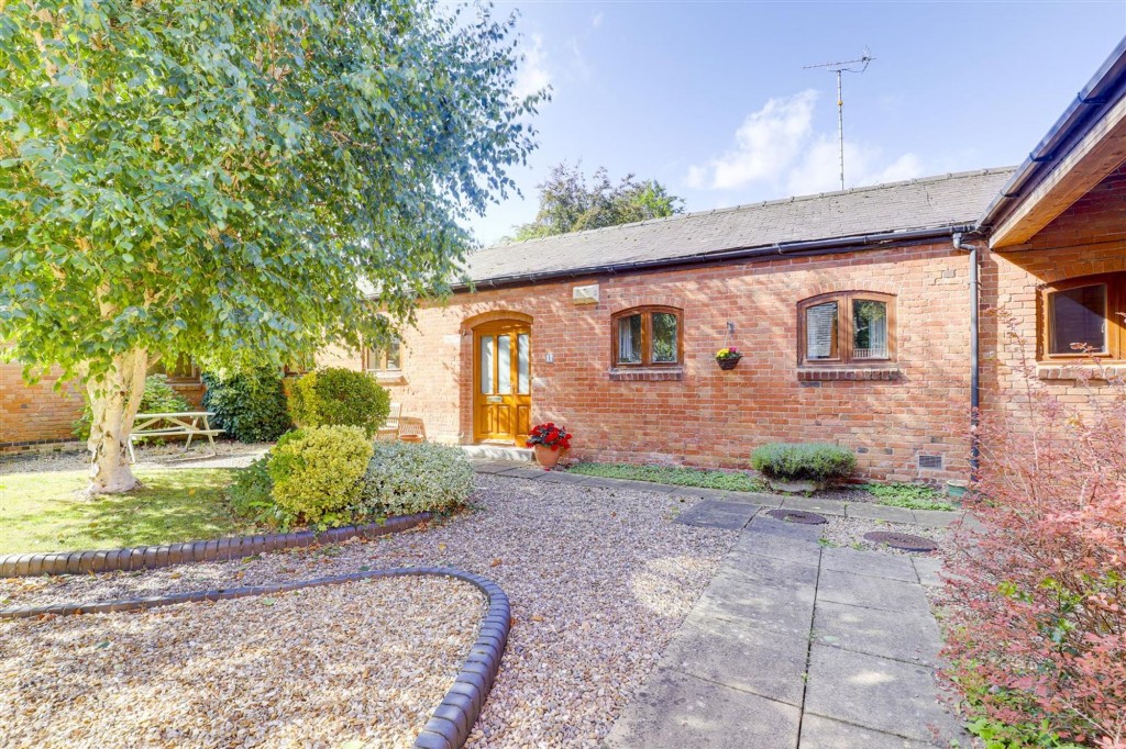 Lambley Road, Lowdham, NG14