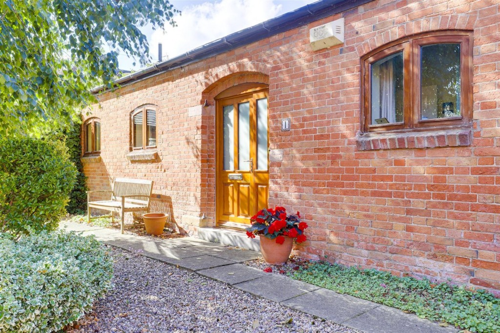 Lambley Road, Lowdham, NG14