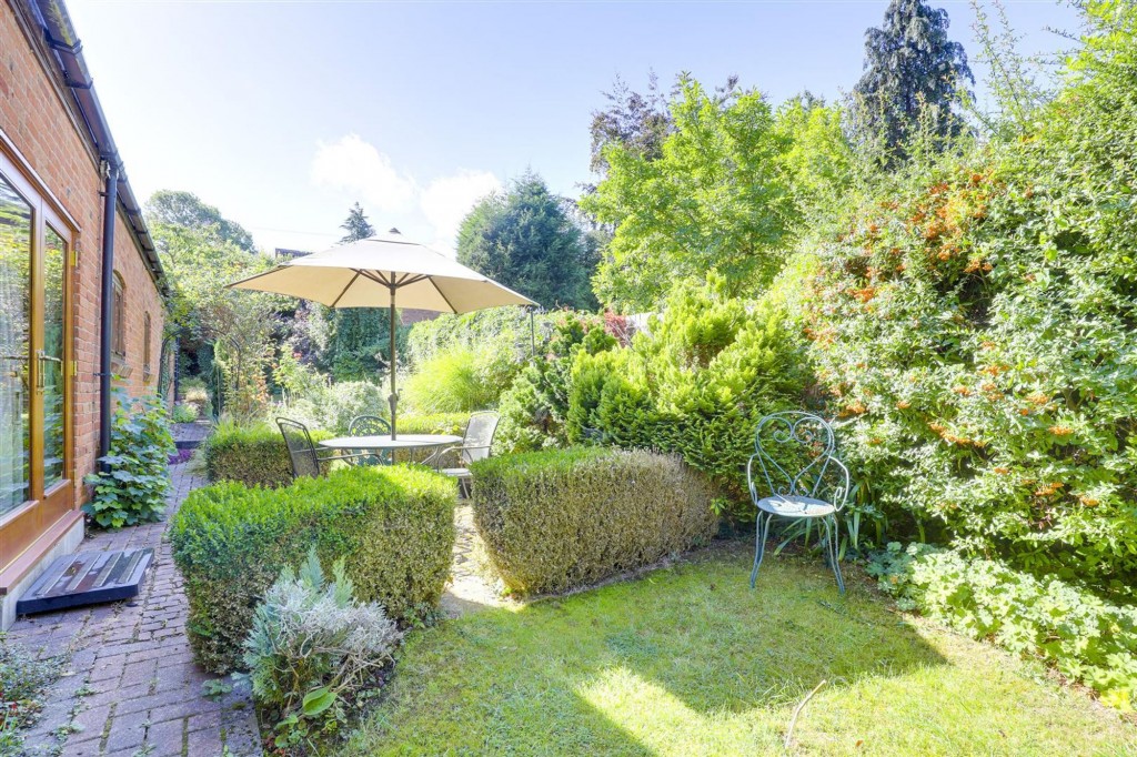 Lambley Road, Lowdham, NG14