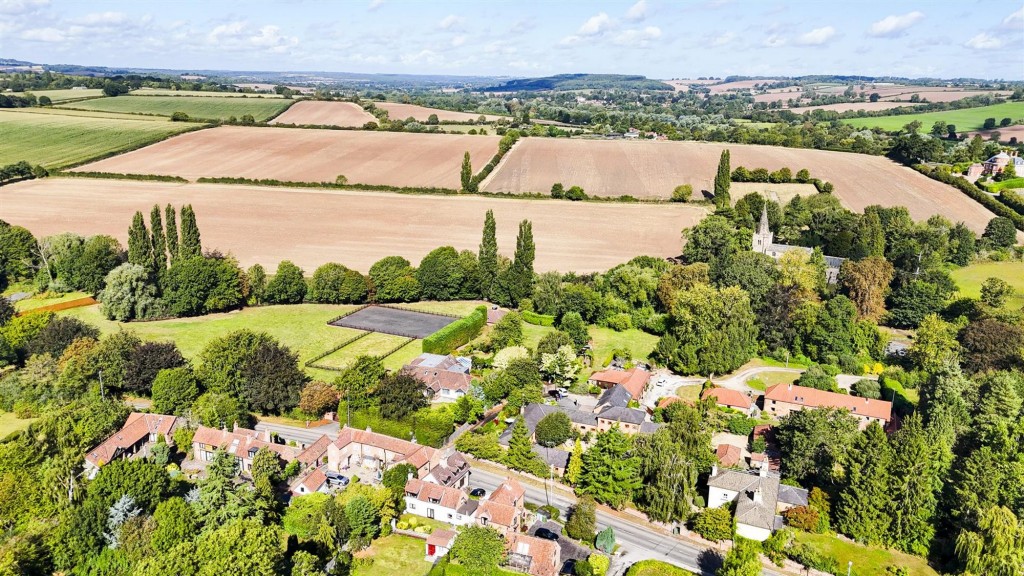 Lambley Road, Lowdham, NG14