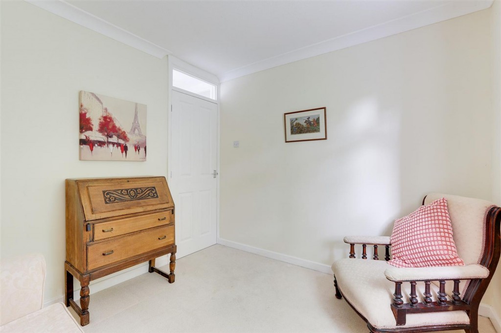 Radcliffe Road, West Bridgford, NG2