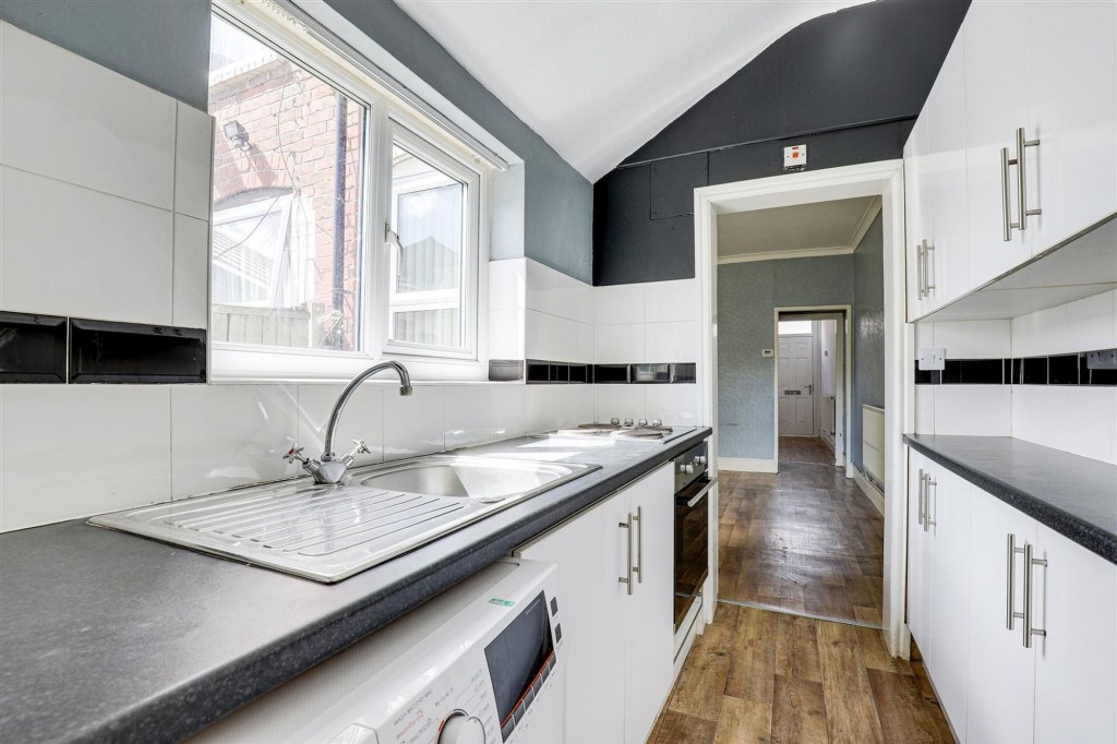 Vernon Road, Nottingham, NG6