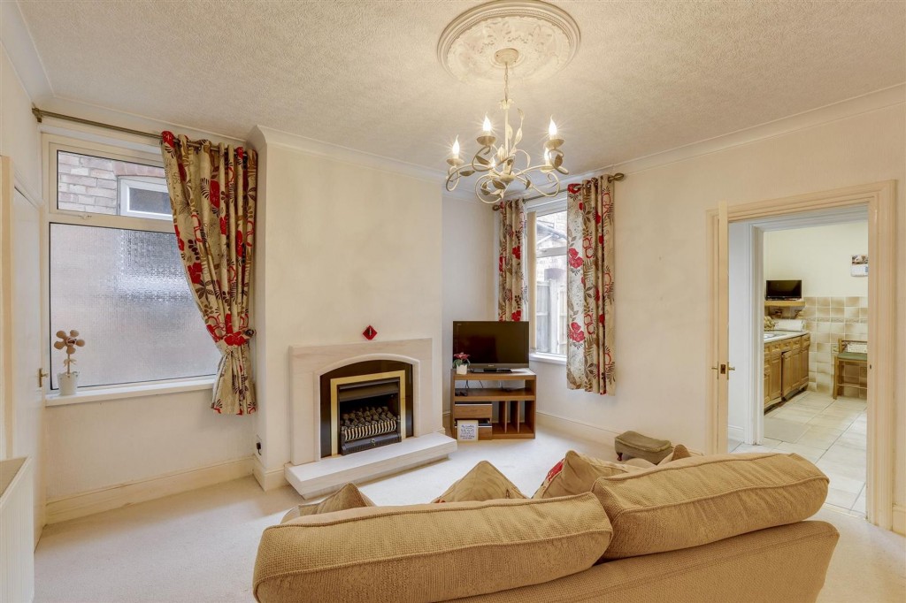 Curzon Street, Long Eaton, NG10