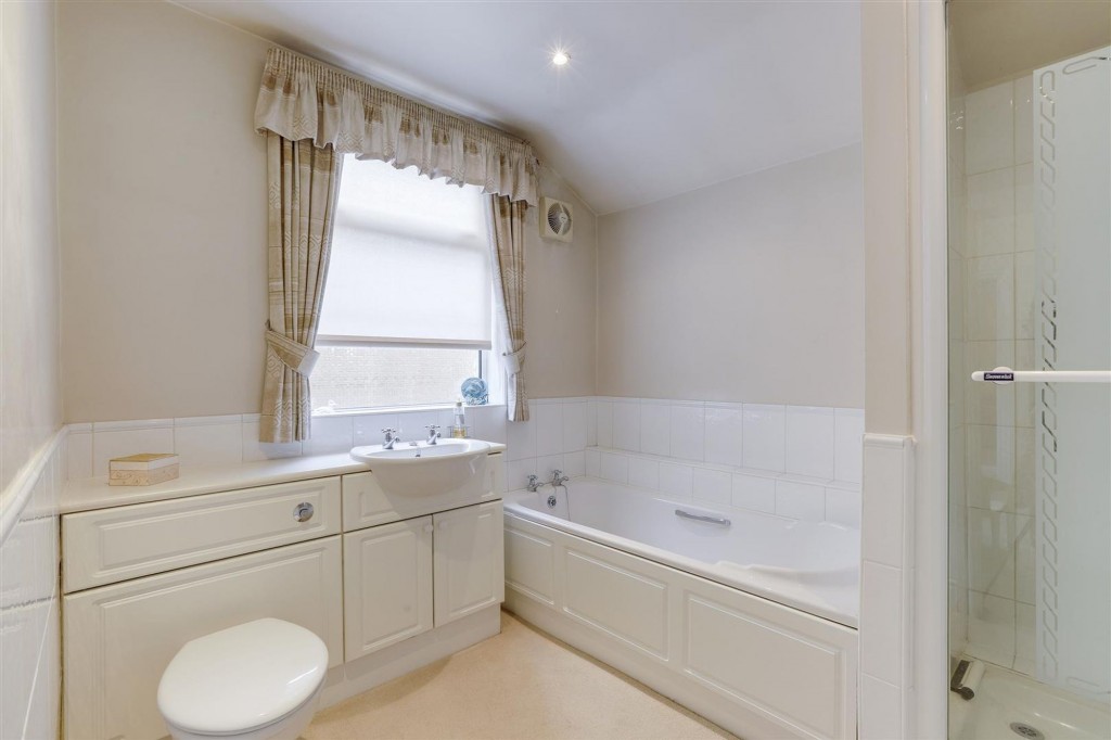 Curzon Street, Long Eaton, NG10