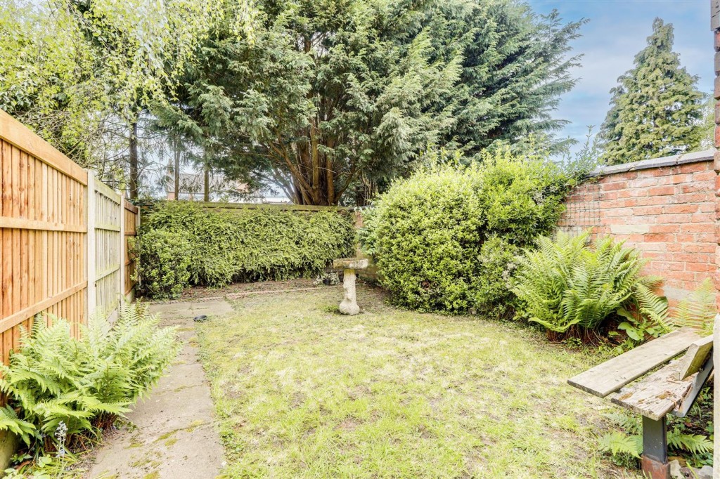 Curzon Street, Long Eaton, NG10