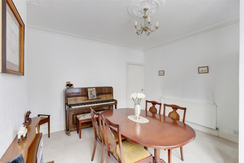 Curzon Street, Long Eaton, NG10