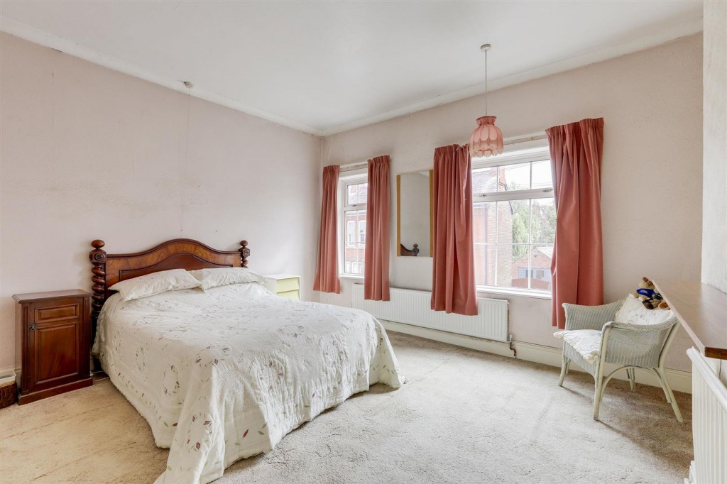 Curzon Street, Long Eaton, NG10