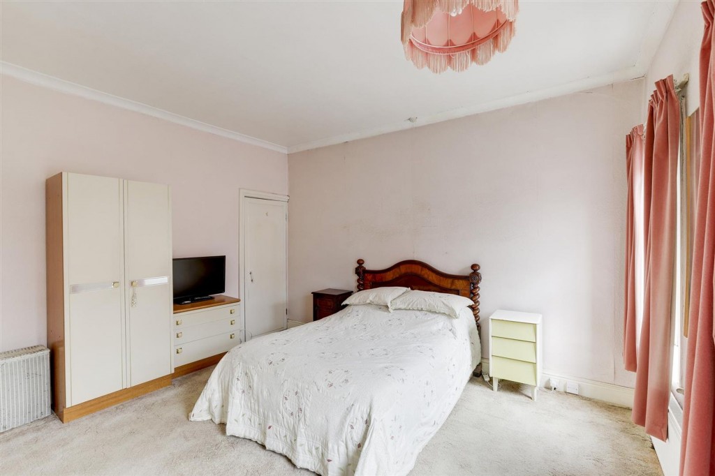 Curzon Street, Long Eaton, NG10