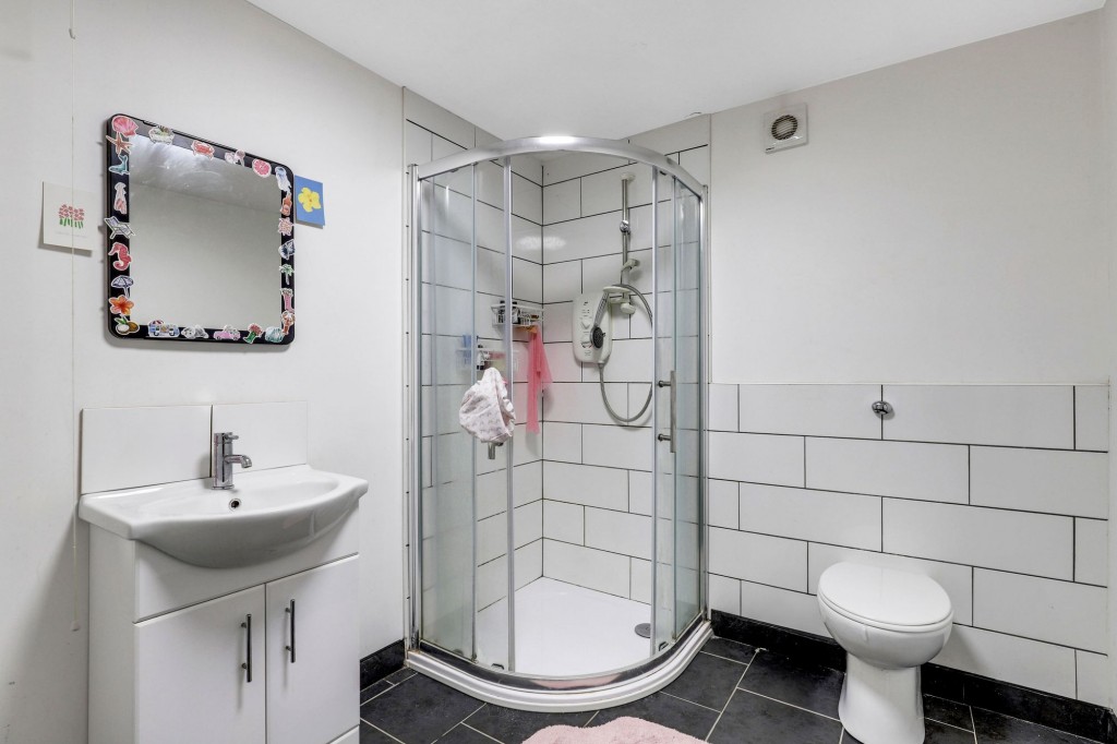 Mount Pleasant, Carlton, NG4