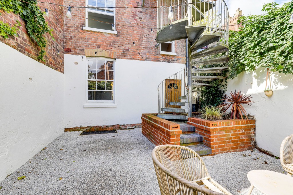Addison Street, Nottingham, NG1