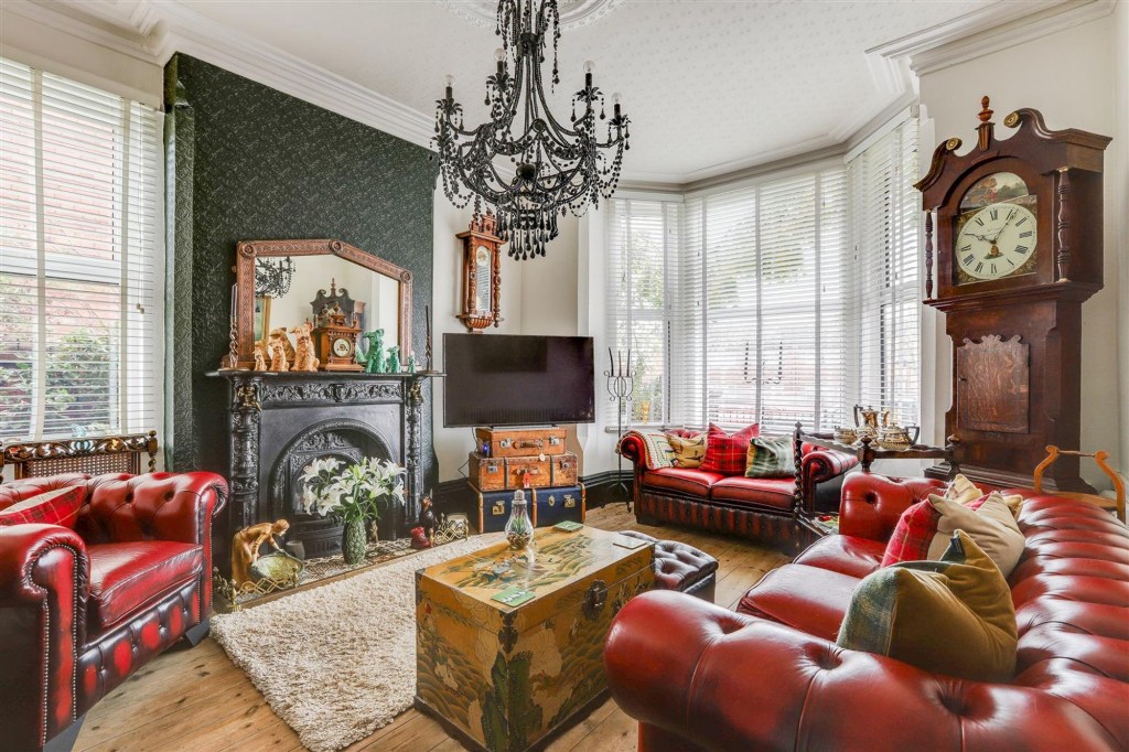 Highbury Road, Nottingham, NG6