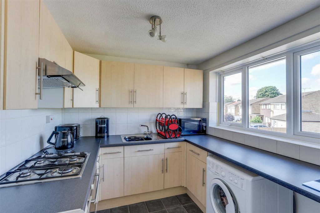 Balmoral Grove, Hucknall, NG15