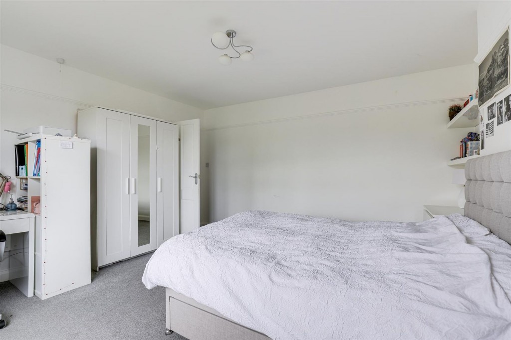 Trowell Road, Nottingham, NG8