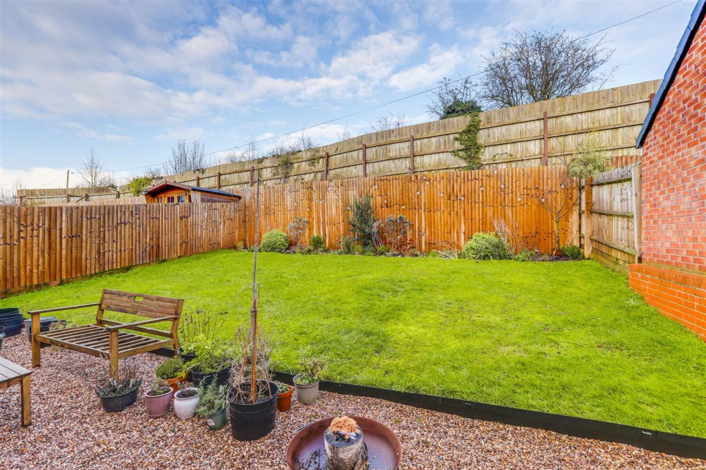 Hewer Close, Eastwood, NG16