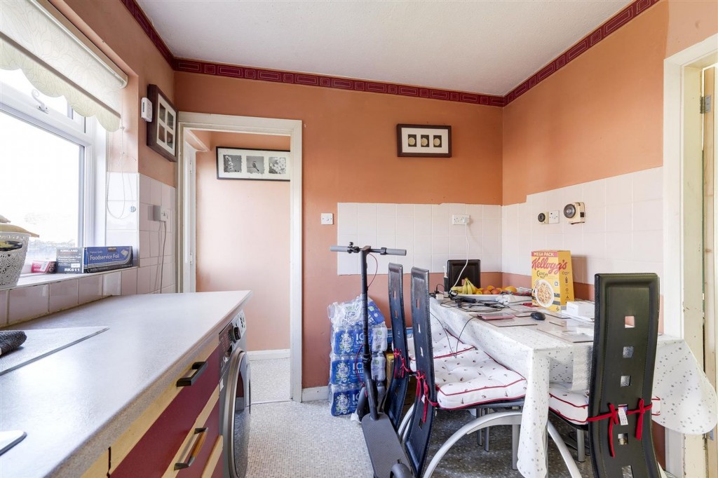 Leybourne Drive, Nottingham, NG5