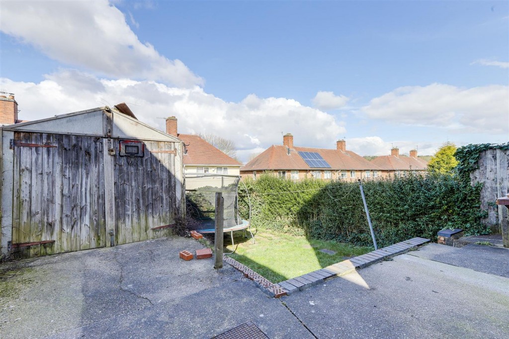 Leybourne Drive, Nottingham, NG5