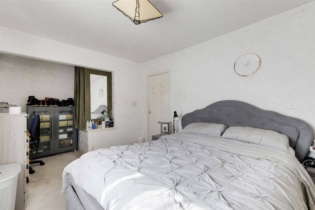 Leybourne Drive, Nottingham, NG5