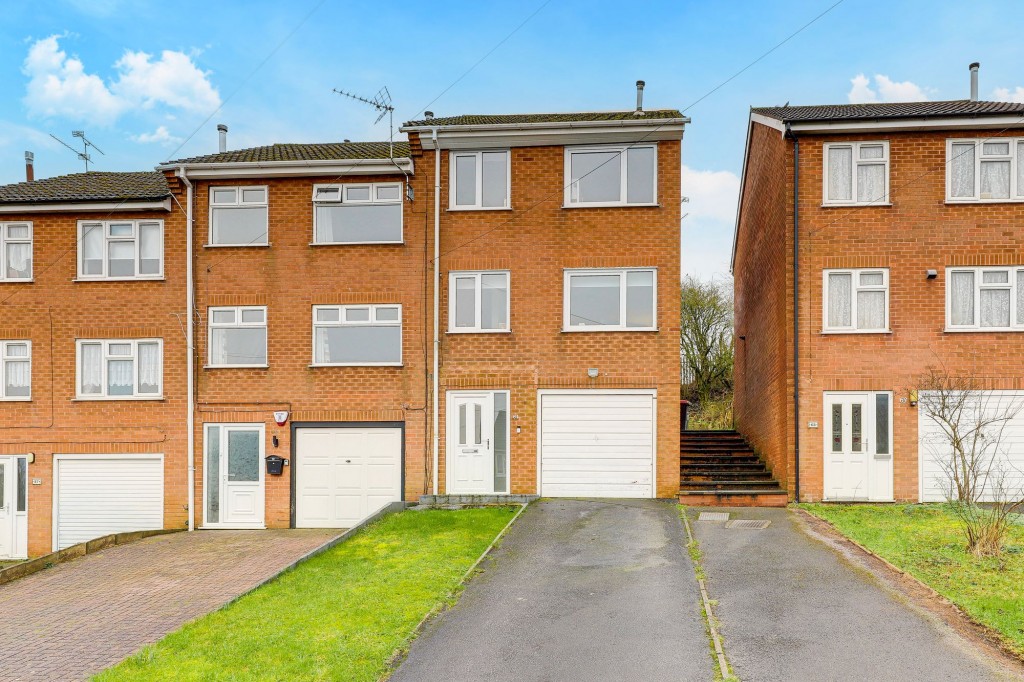 Derwent Drive, Kirkby-In-Ashfield, NG17