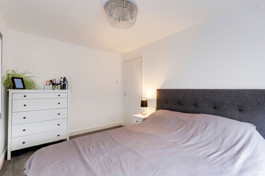 Derwent Drive, Kirkby-In-Ashfield, NG17