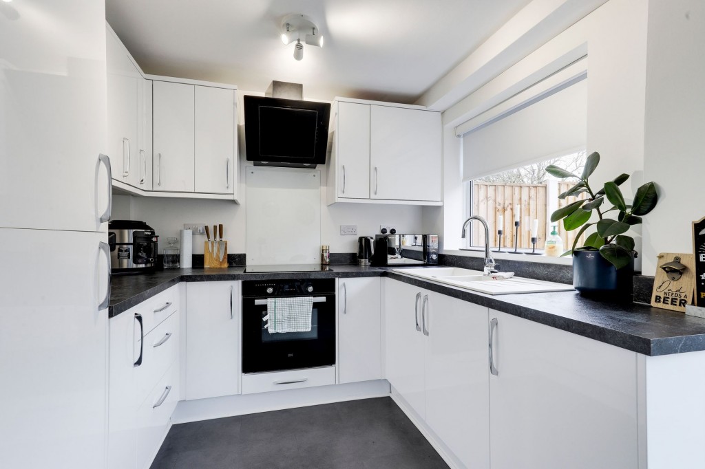 Derwent Drive, Kirkby-In-Ashfield, NG17