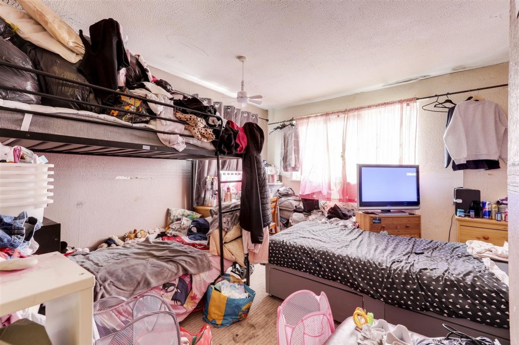 Cawston Gardens, Nottingham, NG6