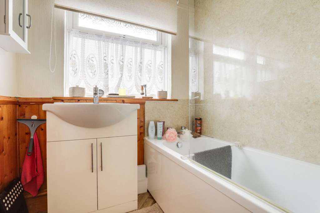 Hadbury Road, Nottingham, NG5