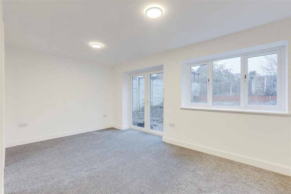 Woodfield Road, Pinxton, NG16