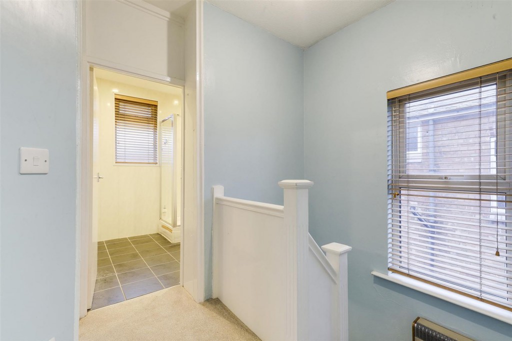 Nuthall Road, Nottingham, NG8