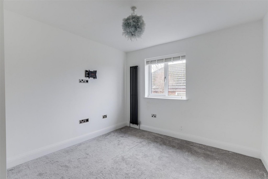Longridge Road, Woodthorpe, NG5