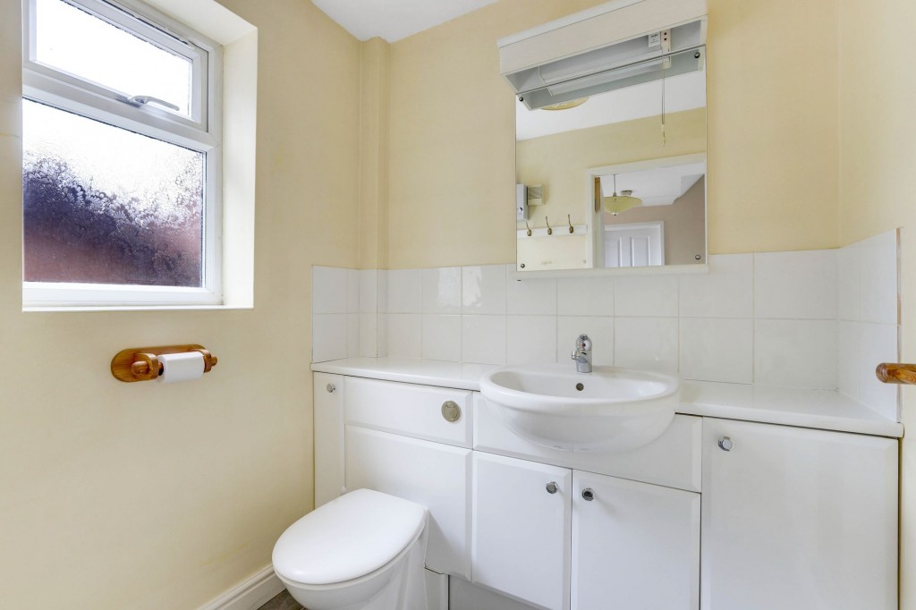 Deer Park Drive, Arnold, NG5