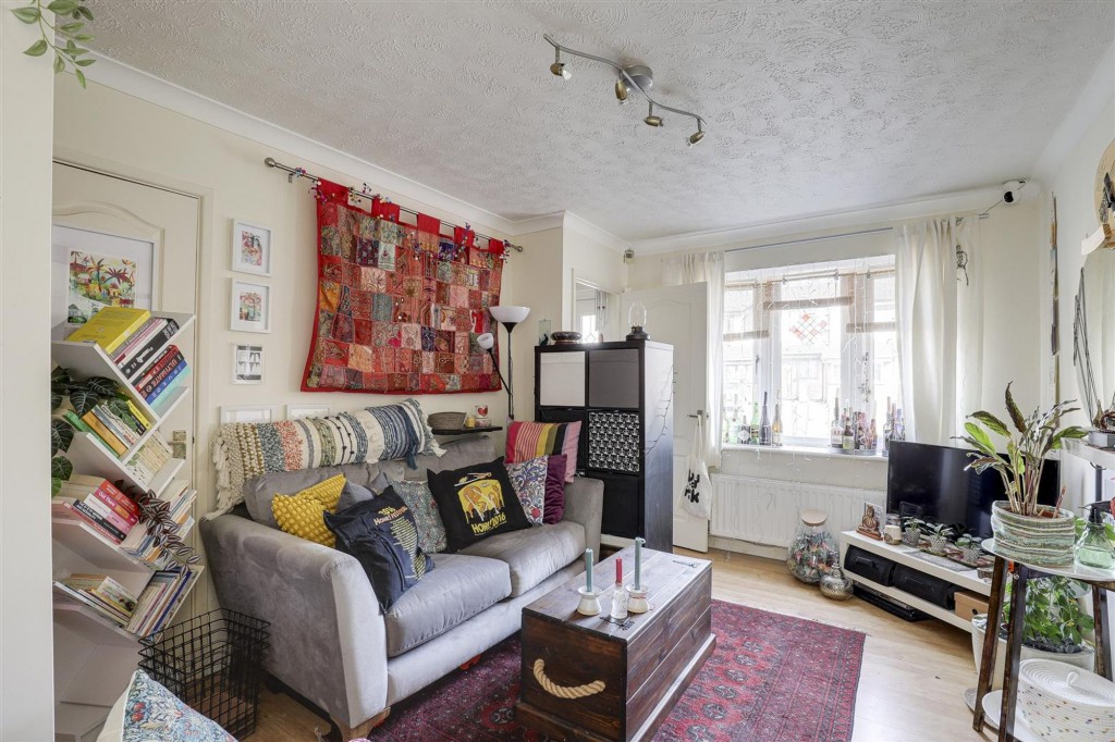 Heron Drive, Lenton, NG7