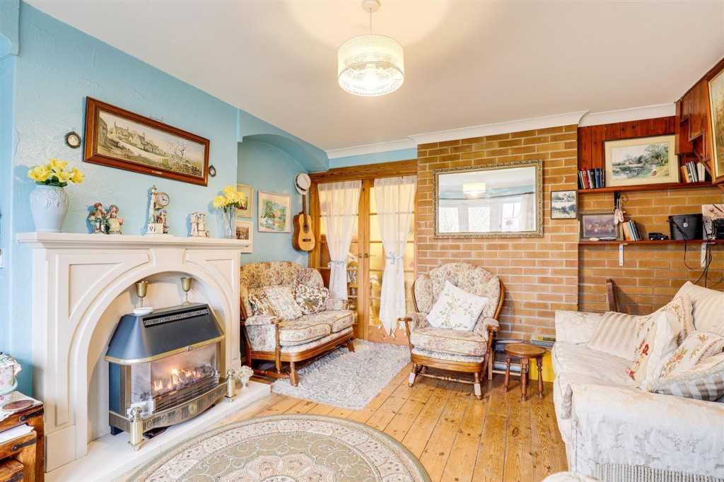 Third Avenue, Gedling, NG4