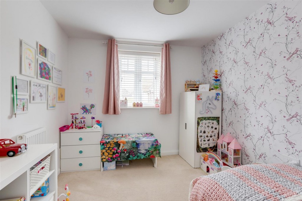 Antonia Drive, Hucknall, NG15