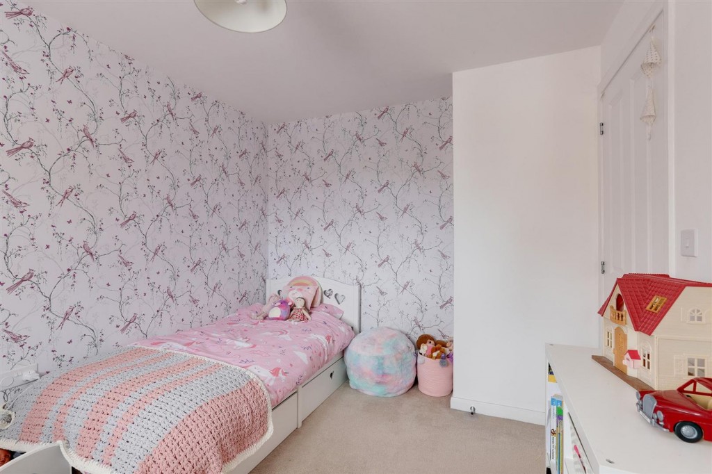 Antonia Drive, Hucknall, NG15