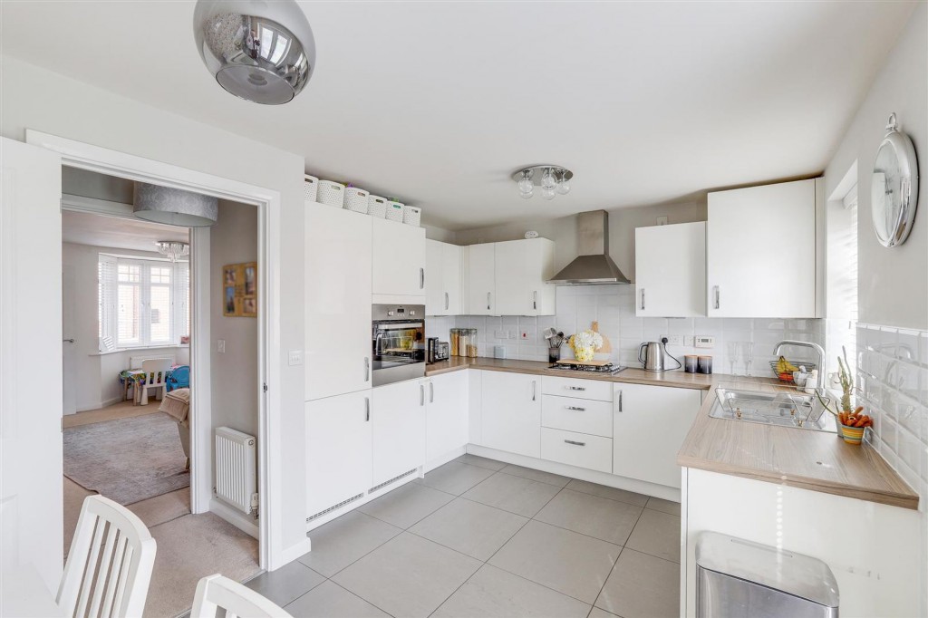 Antonia Drive, Hucknall, NG15