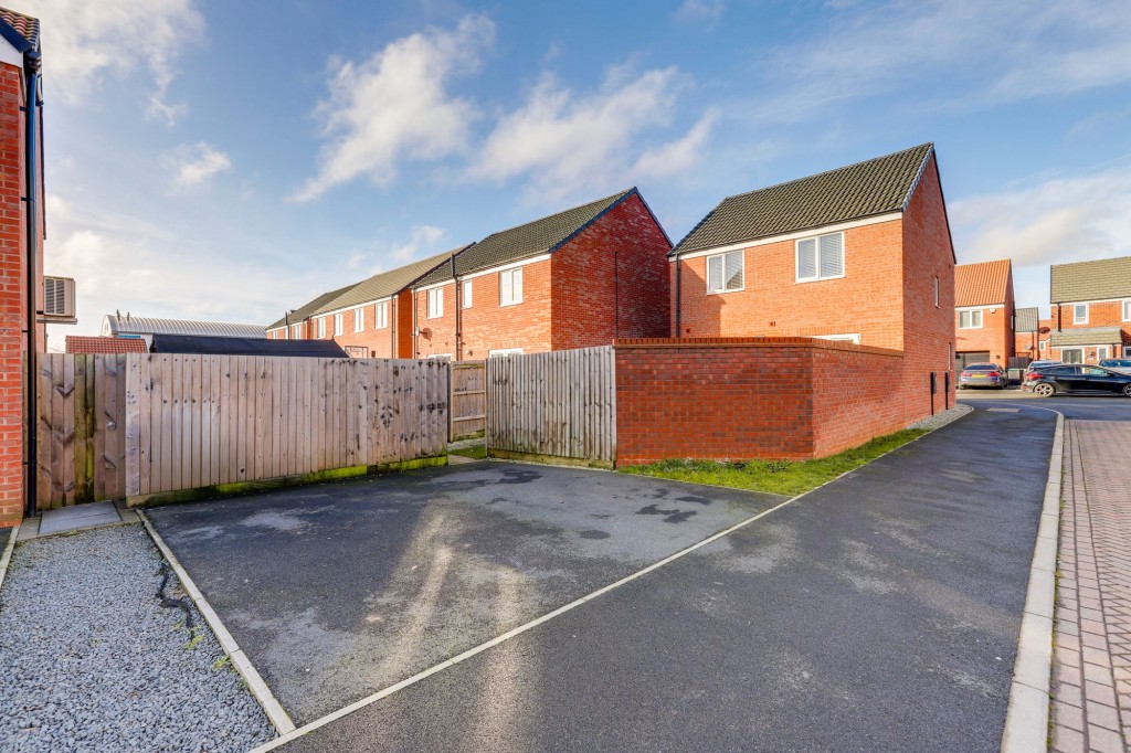 Pennington Way, Hucknall, NG15