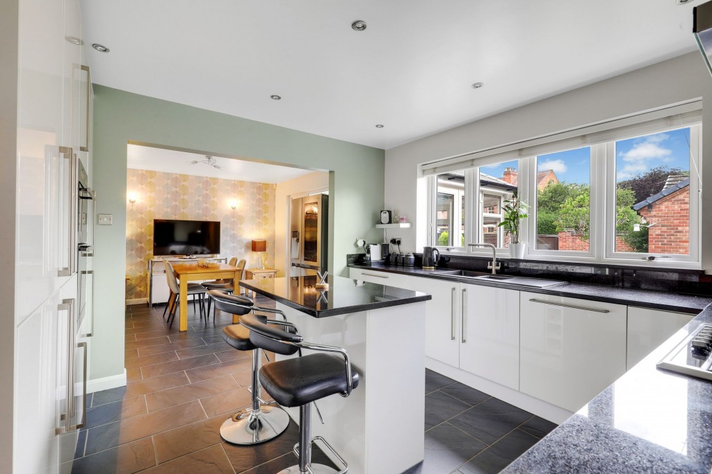 Wellington Road, Burton Joyce, NG14