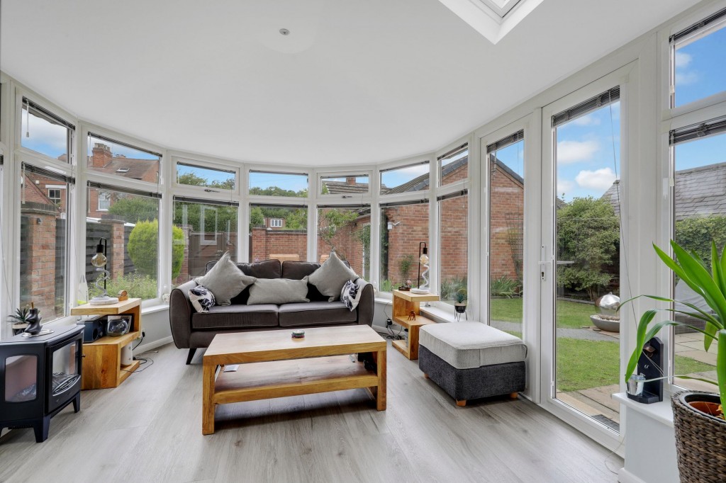 Wellington Road, Burton Joyce, NG14