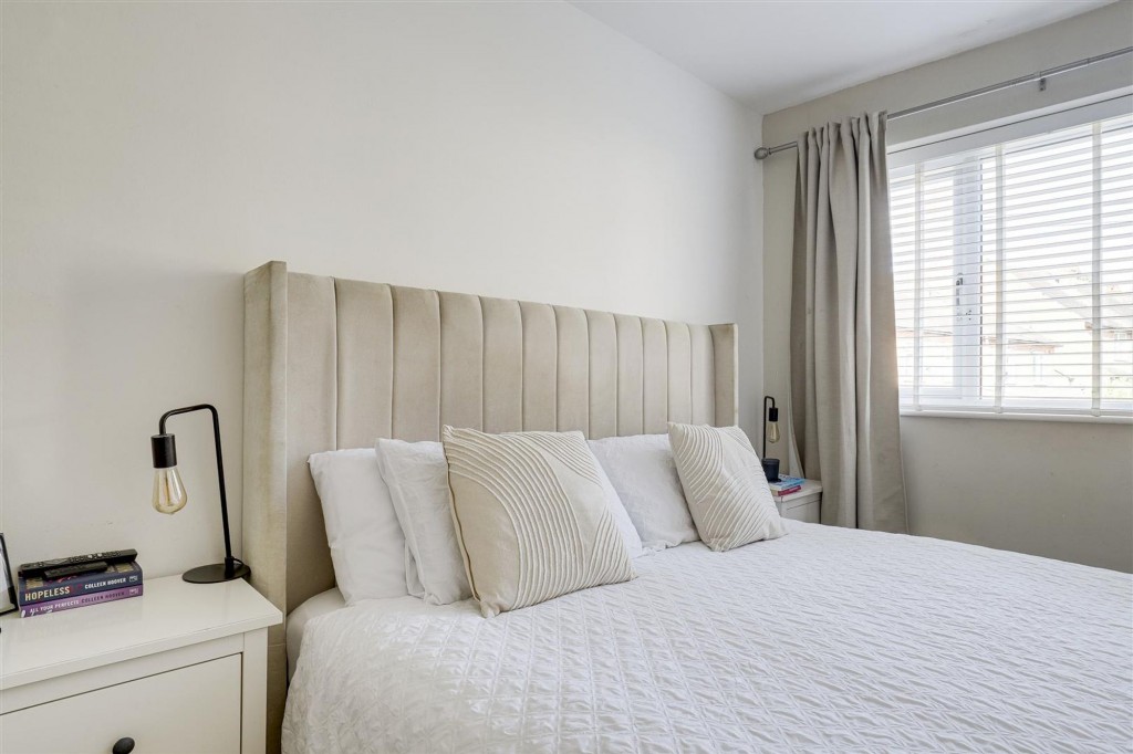 Besecar Avenue, Gedling, NG4