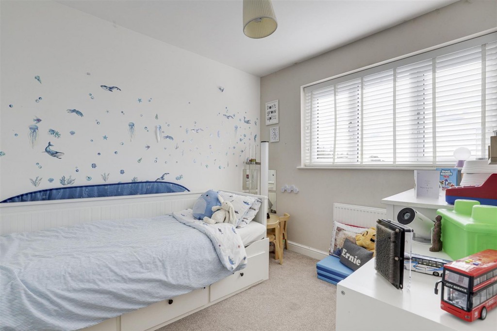 Besecar Avenue, Gedling, NG4