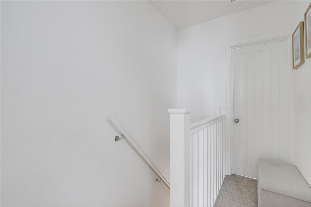 Besecar Avenue, Gedling, NG4