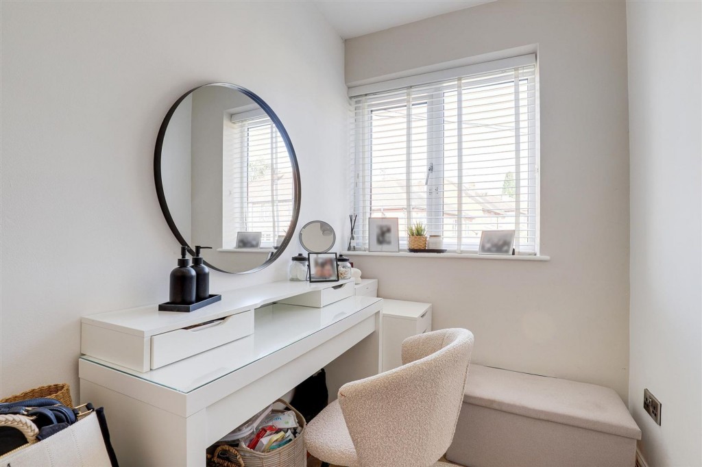 Besecar Avenue, Gedling, NG4