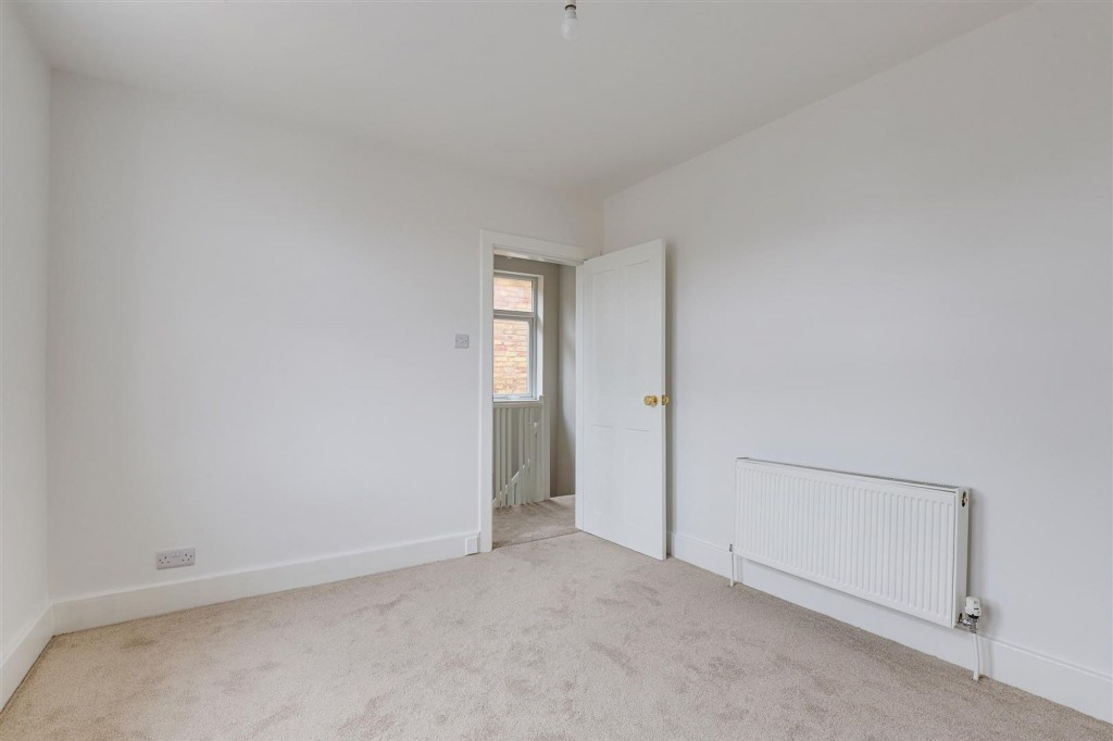 Nottingham Road, Nottingham, NG7