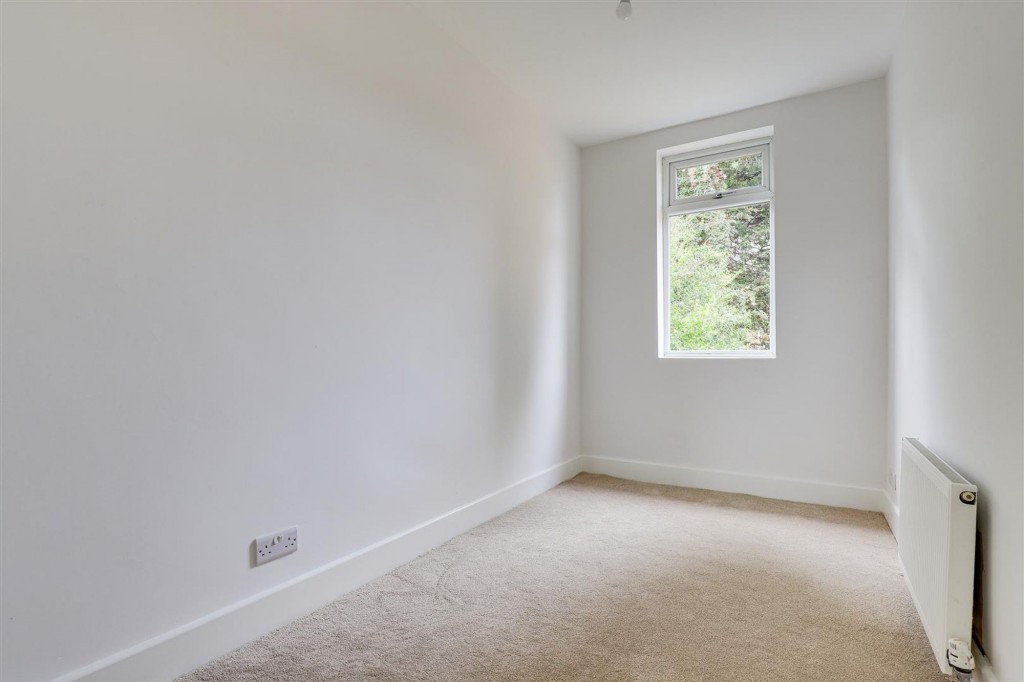 Nottingham Road, Nottingham, NG7