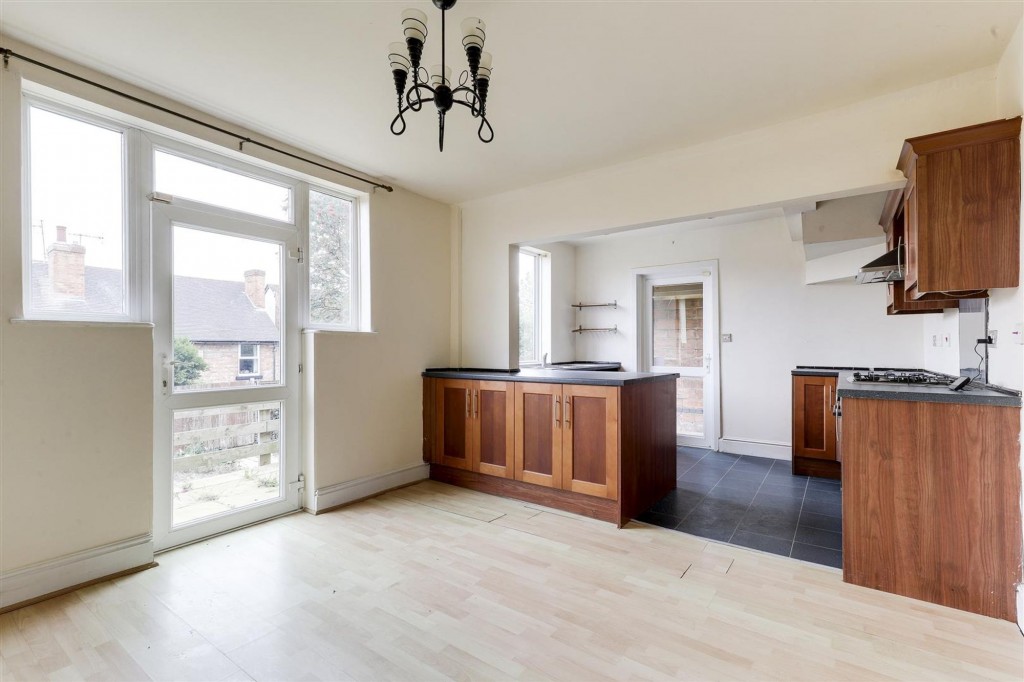 Devon Drive, Nottingham, NG5