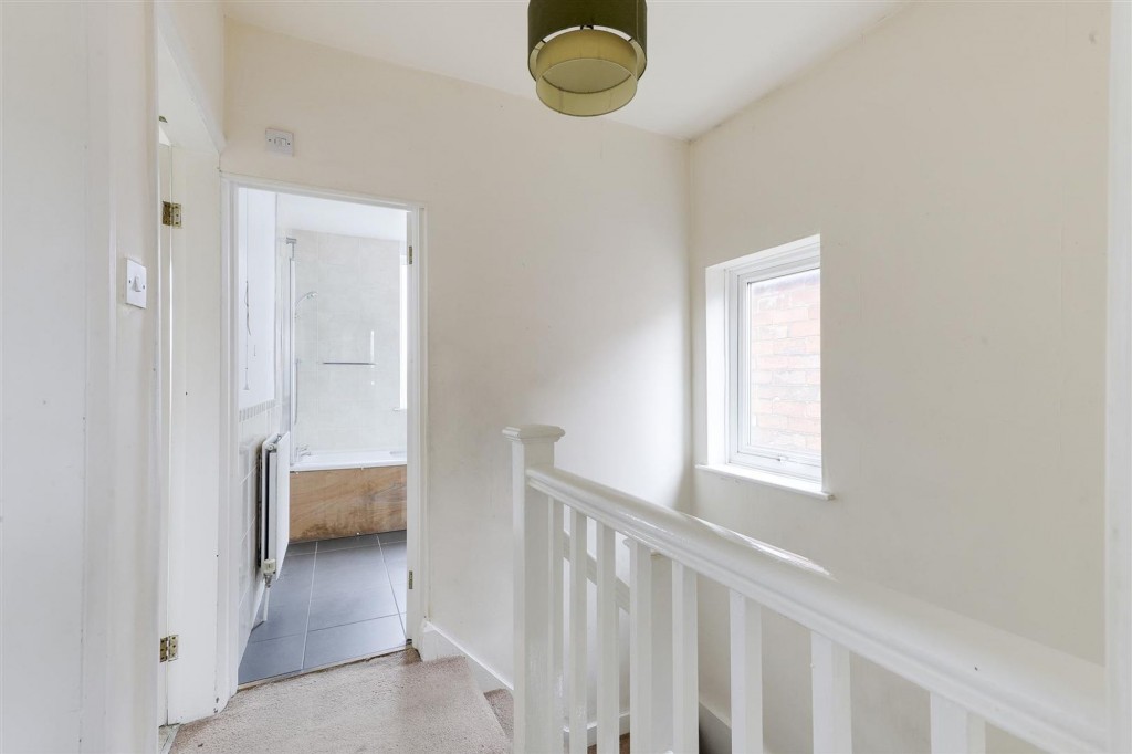 Devon Drive, Nottingham, NG5