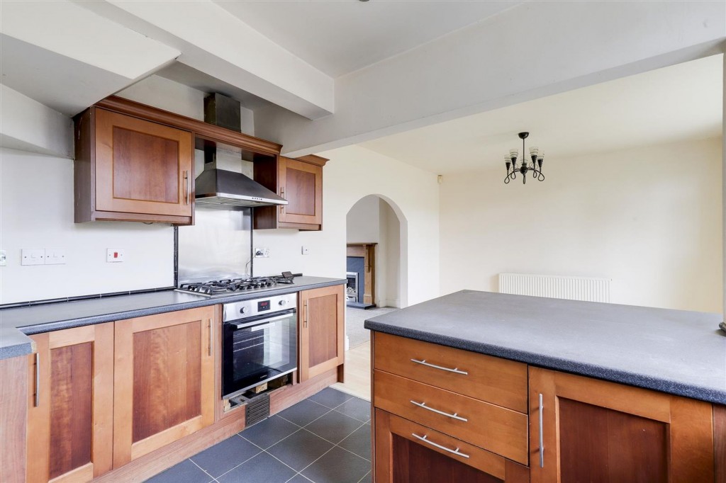 Devon Drive, Nottingham, NG5