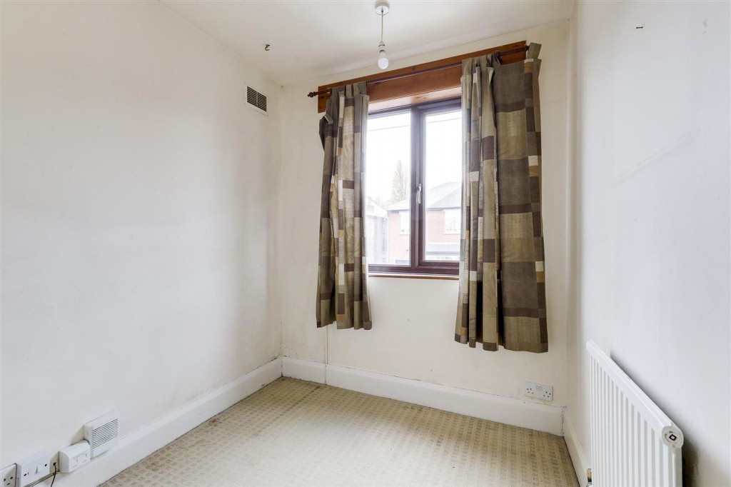 Devon Drive, Nottingham, NG5