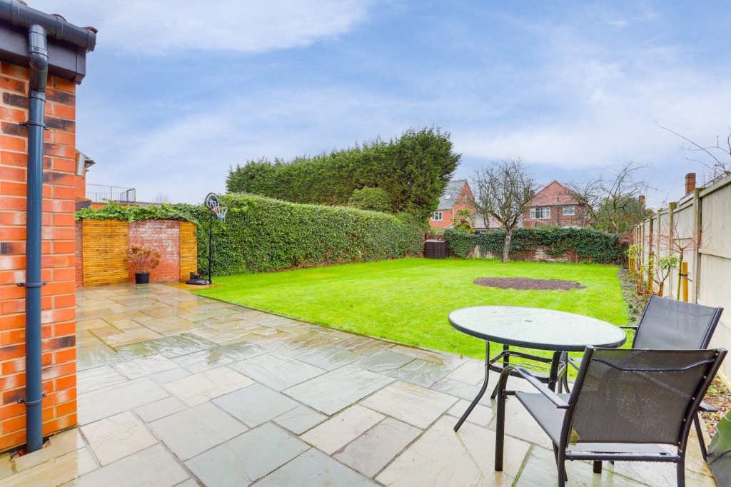 Curzon Street, Long Eaton, NG10