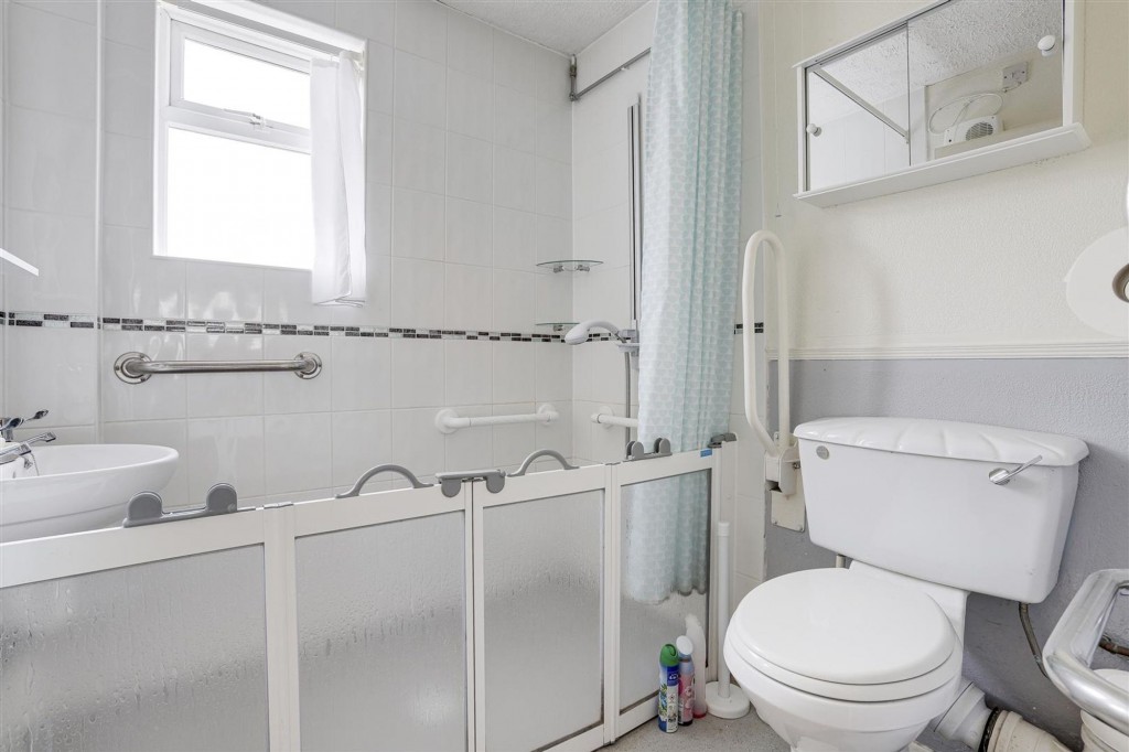 Ruskin Avenue, Long Eaton, NG10